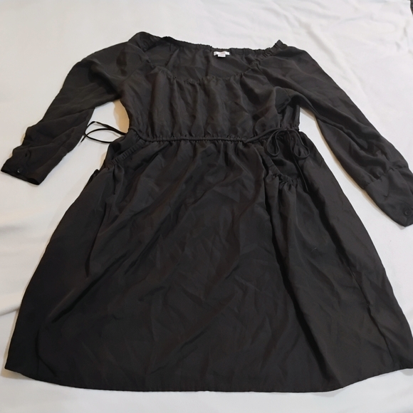 Xhilaration Dresses & Skirts - Xhilaration Black Long Sleeve Cinched Waist Dress